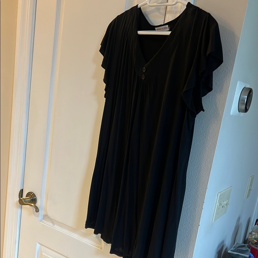 Chic Black Dress with Ruffle Sleeves/Tunic top